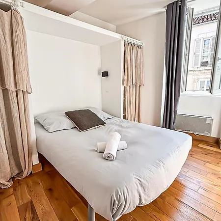 Les Saints Nico A 5 Min Port, Gare & Centre Apartment La Rochelle (Charente-Maritime)
