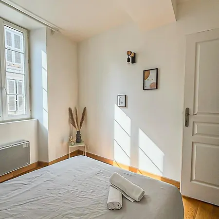 Apartment Les Saints Nico A 5 Min Port, Gare & Centre
